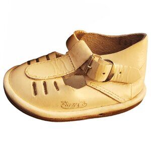 Vintage "Boneta" Baby Shoes